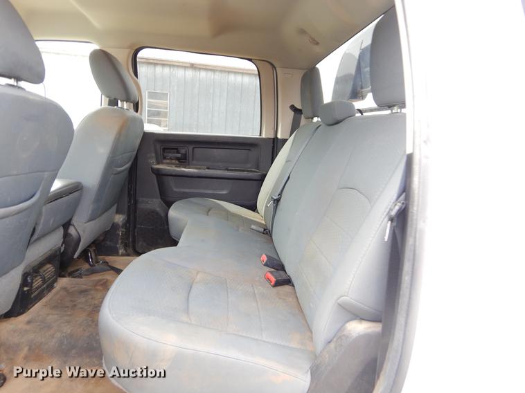 image for item EZ9823 2013 Dodge Ram 5500 Crew Cab utility truck