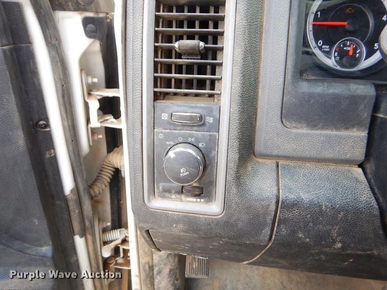 image for item EZ9823 2013 Dodge Ram 5500 Crew Cab utility truck