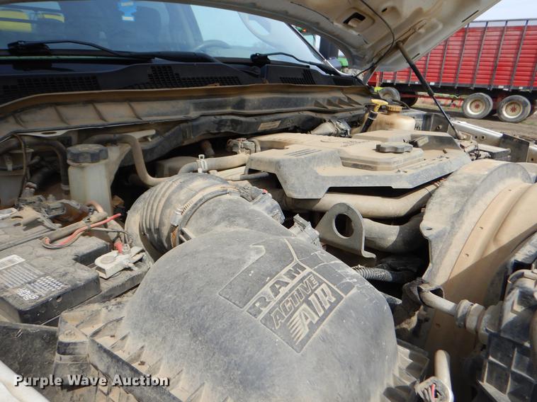 image for item EZ9823 2013 Dodge Ram 5500 Crew Cab utility truck