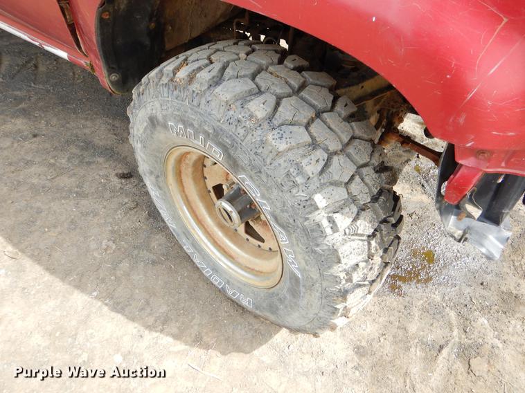 image for item EZ9828 1994 Toyota Tacoma XtraCab flatbed pickup truck