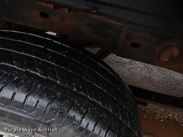 image for item EZ9834 2001 Chevrolet Silverado 1500 Ext. Cab pickup truck