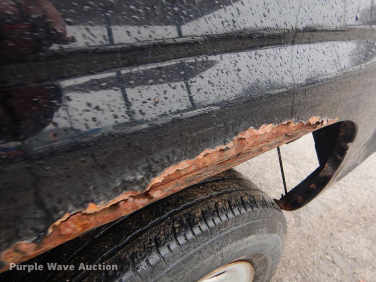 image for item EZ9834 2001 Chevrolet Silverado 1500 Ext. Cab pickup truck