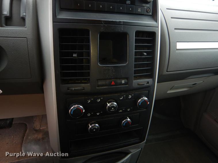 image for item EZ9836 2010 Dodge Grand Caravan SE handicap accessible van