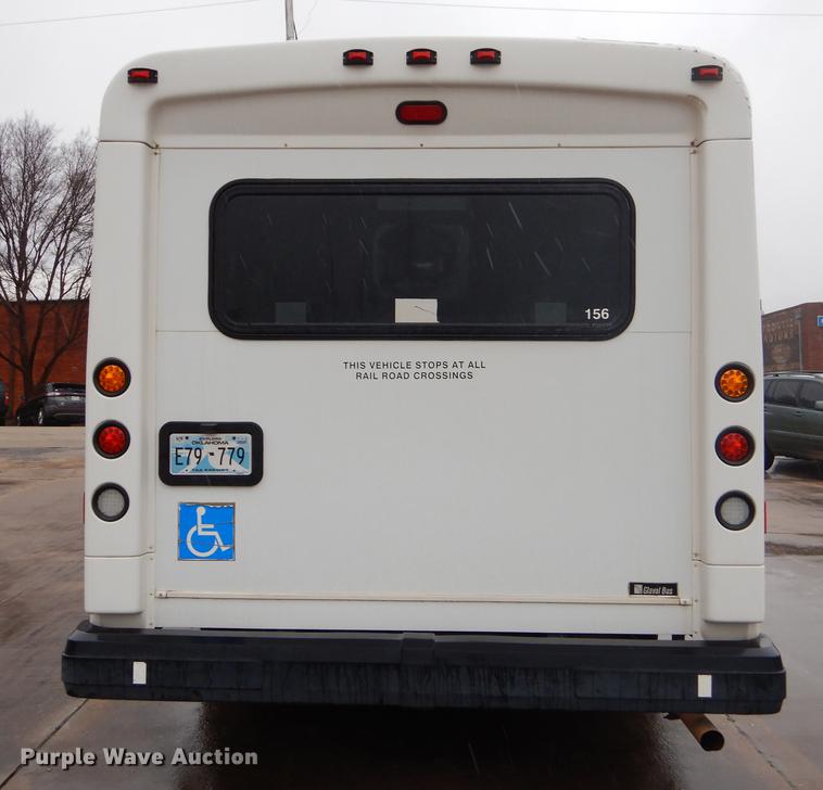 image for item EZ9837 2009 Ford Econoline E450 shuttle bus