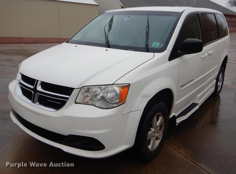 image for item EZ9838 2011 Dodge Grand Caravan Express handicap accessible van