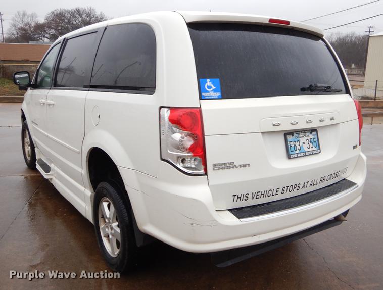 image for item EZ9838 2011 Dodge Grand Caravan Express handicap accessible van