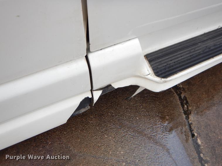 image for item EZ9838 2011 Dodge Grand Caravan Express handicap accessible van