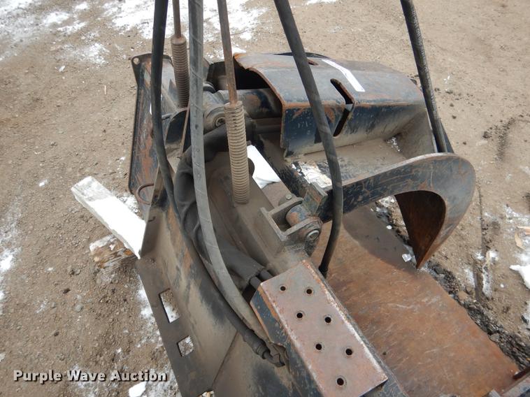 image for item FA9269 Skid steer grapple bucket