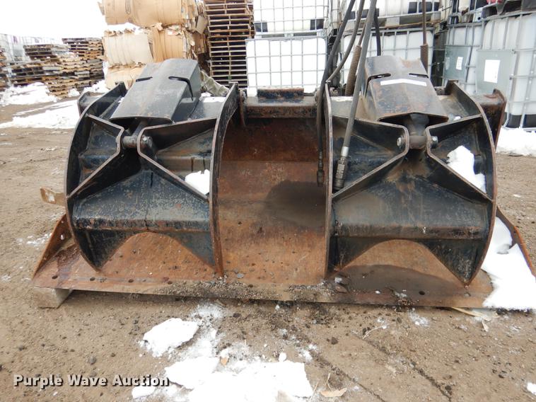 image for item FA9269 Skid steer grapple bucket
