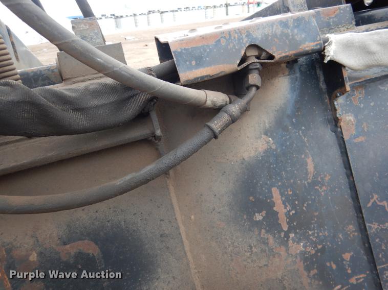 image for item FA9269 Skid steer grapple bucket