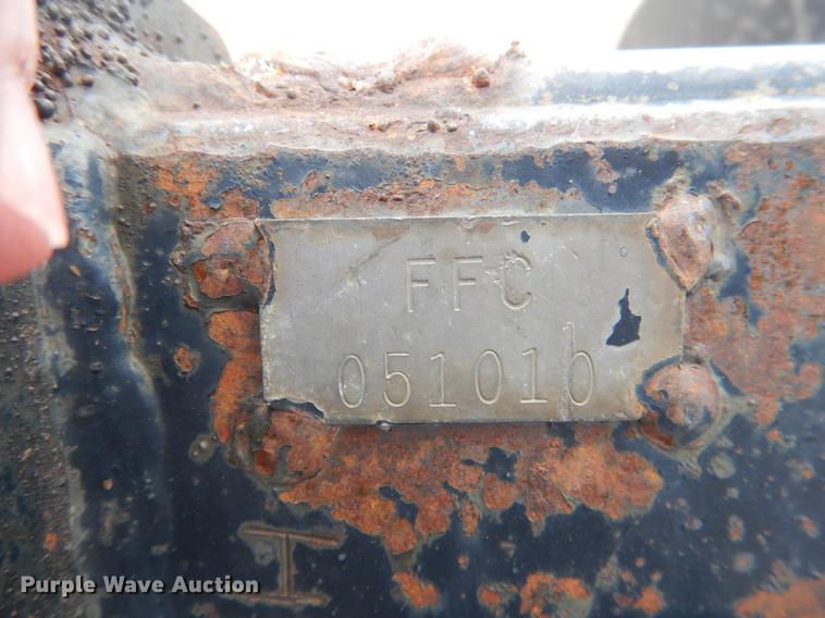 image for item FA9269 Skid steer grapple bucket