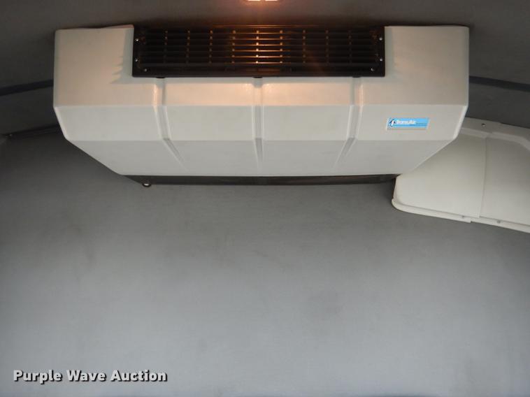 image for item FA9271 2008 International Champion shuttle bus