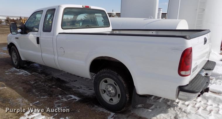 image for item FA9505 2006 Ford F250 Super Duty XL SuperCab pickup truck