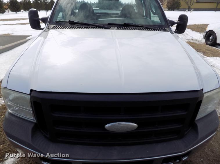 image for item FA9505 2006 Ford F250 Super Duty XL SuperCab pickup truck