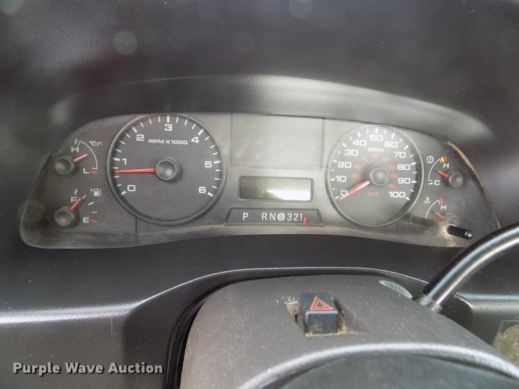 image for item FA9506 2007 Ford F250 Super Duty XL SuperCab pickup truck