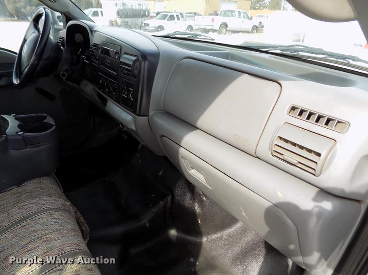 image for item FA9506 2007 Ford F250 Super Duty XL SuperCab pickup truck