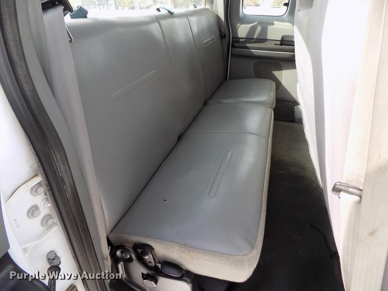 image for item FA9506 2007 Ford F250 Super Duty XL SuperCab pickup truck