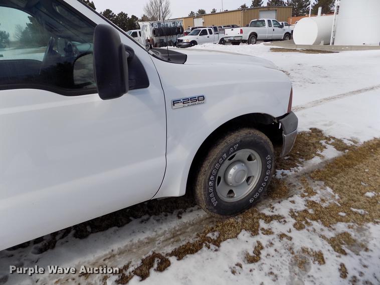 image for item FA9506 2007 Ford F250 Super Duty XL SuperCab pickup truck