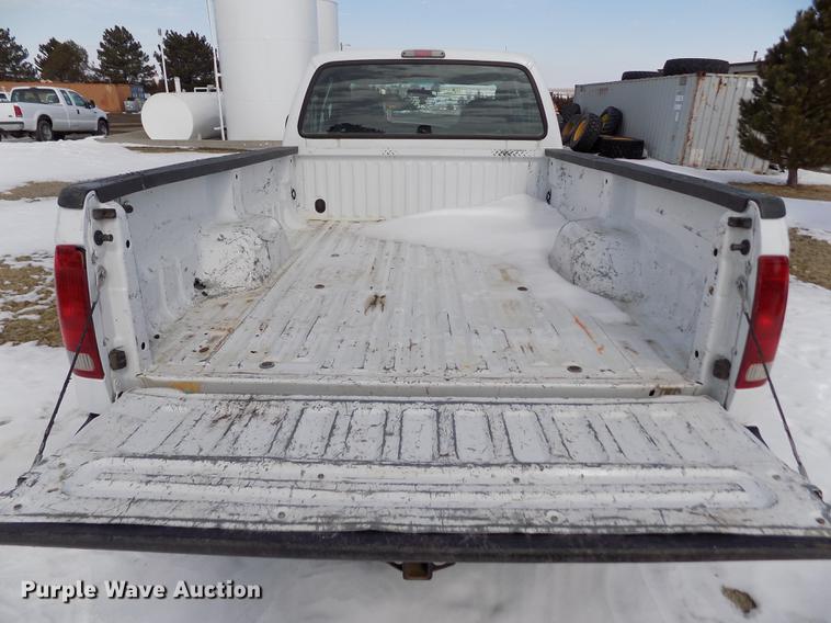 image for item FA9506 2007 Ford F250 Super Duty XL SuperCab pickup truck