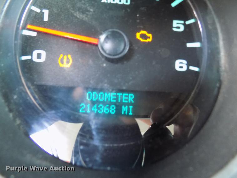 image for item FA9508 2011 Chevrolet Silverado 1500 Ext. Cab flatbed pickup truck