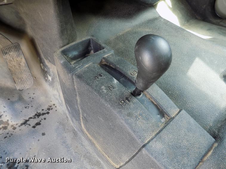 image for item FA9508 2011 Chevrolet Silverado 1500 Ext. Cab flatbed pickup truck