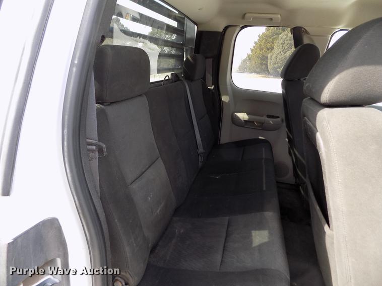 image for item FA9508 2011 Chevrolet Silverado 1500 Ext. Cab flatbed pickup truck