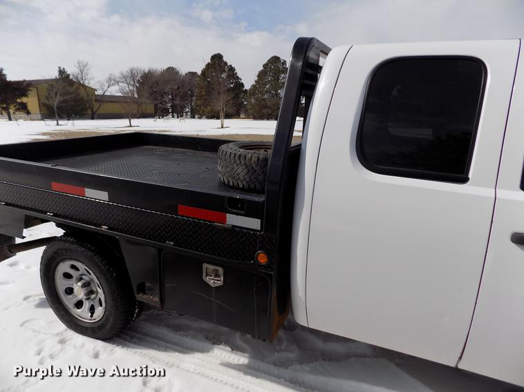 image for item FA9508 2011 Chevrolet Silverado 1500 Ext. Cab flatbed pickup truck