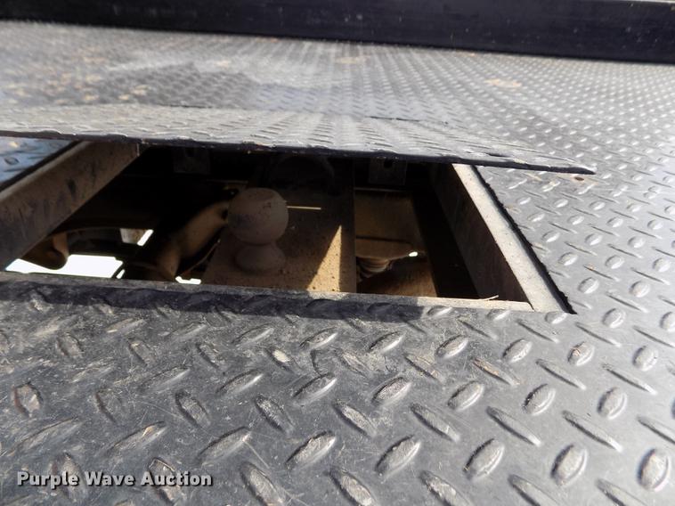 image for item FA9508 2011 Chevrolet Silverado 1500 Ext. Cab flatbed pickup truck