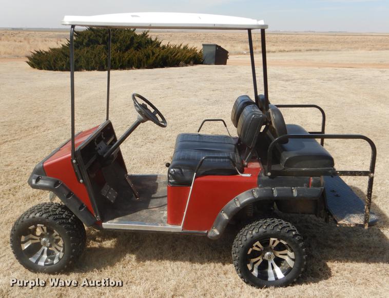 image for item FA9513 1988 EZ GO golf cart