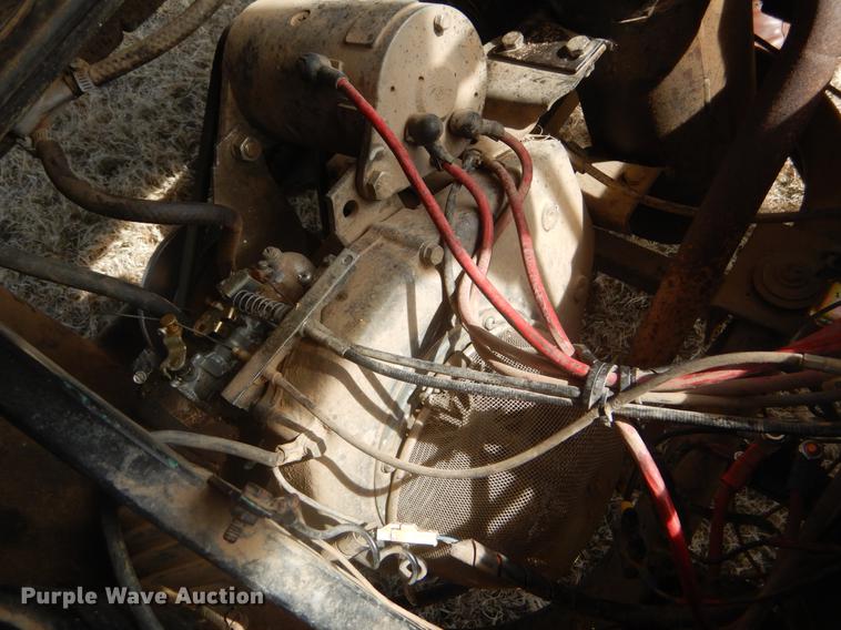 image for item FA9513 1988 EZ GO golf cart