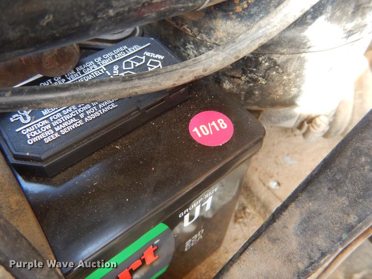 image for item FA9513 1988 EZ GO golf cart