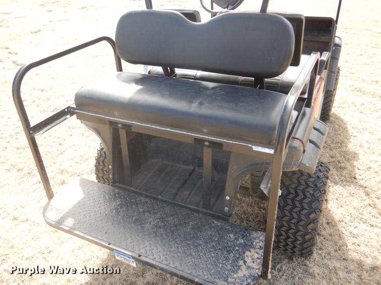 image for item FA9513 1988 EZ GO golf cart