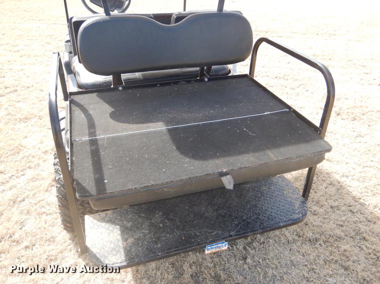 image for item FA9513 1988 EZ GO golf cart