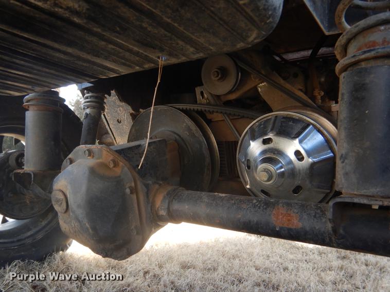 image for item FA9513 1988 EZ GO golf cart