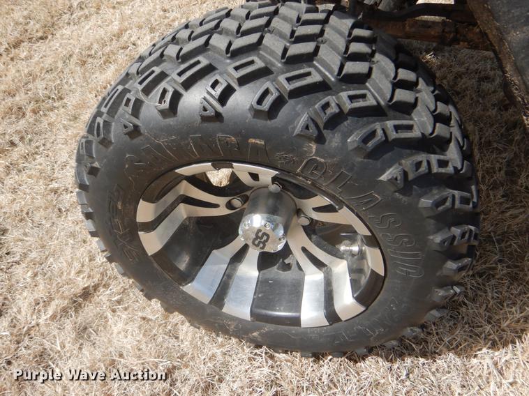 image for item FA9513 1988 EZ GO golf cart