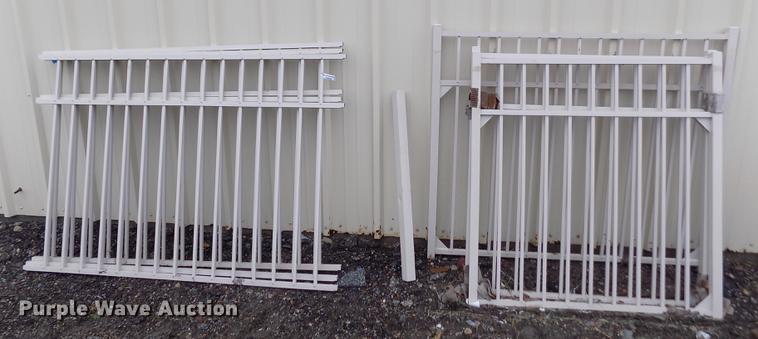 image for item FA9522 Aluminum fencing