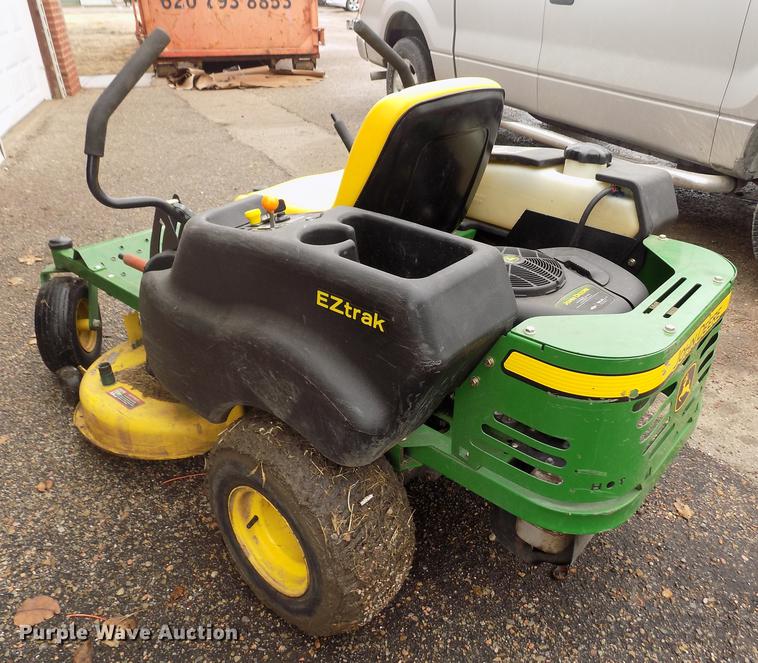 image for item FA9525 John Deere Z225 EZtrak ZTR lawn mower