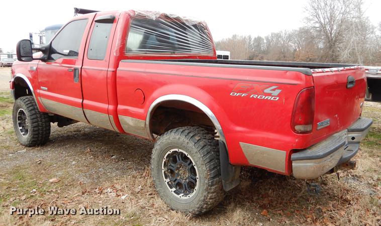 image for item FQ9511 2005 Ford F250 Super Duty SuperCab pickup truck