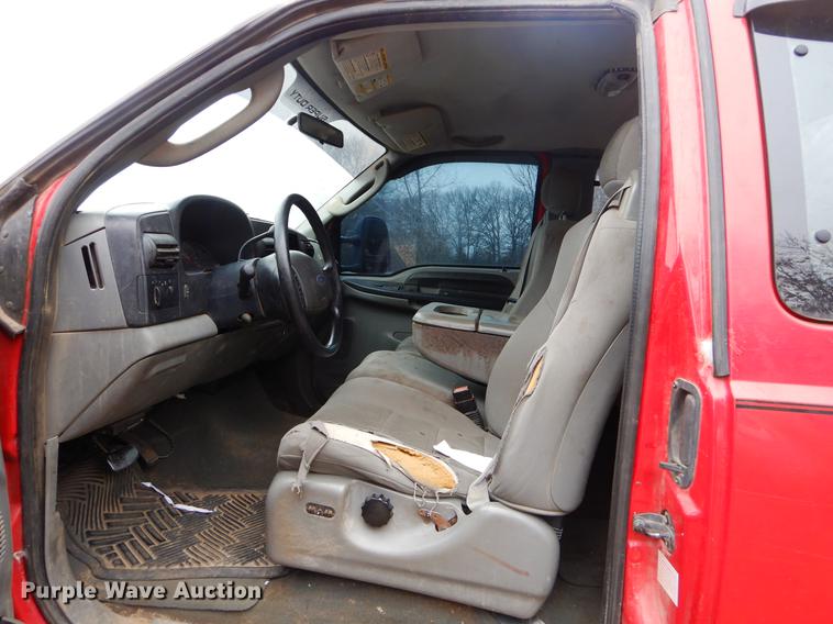 image for item FQ9511 2005 Ford F250 Super Duty SuperCab pickup truck