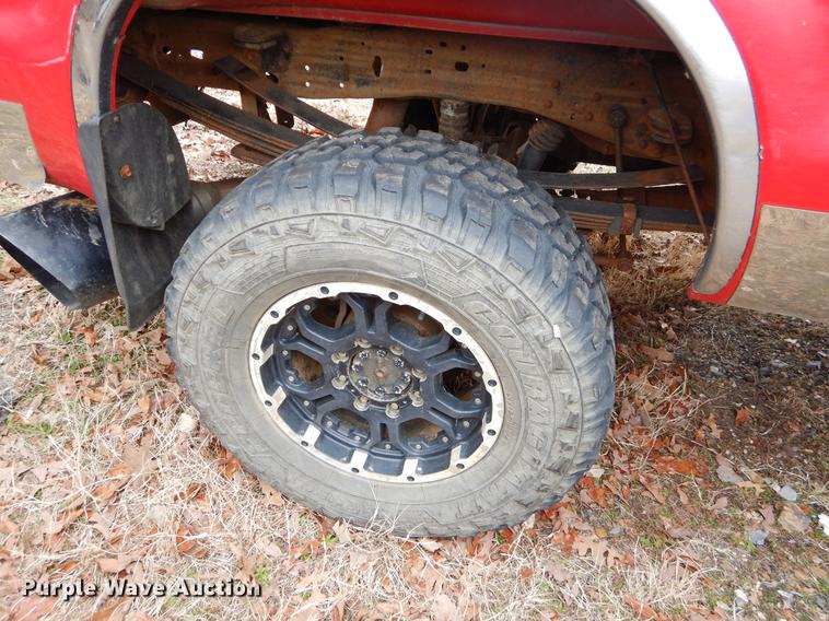 image for item FQ9511 2005 Ford F250 Super Duty SuperCab pickup truck