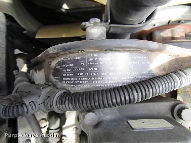 image for item G1639 2013 Kenworth T370 box truck