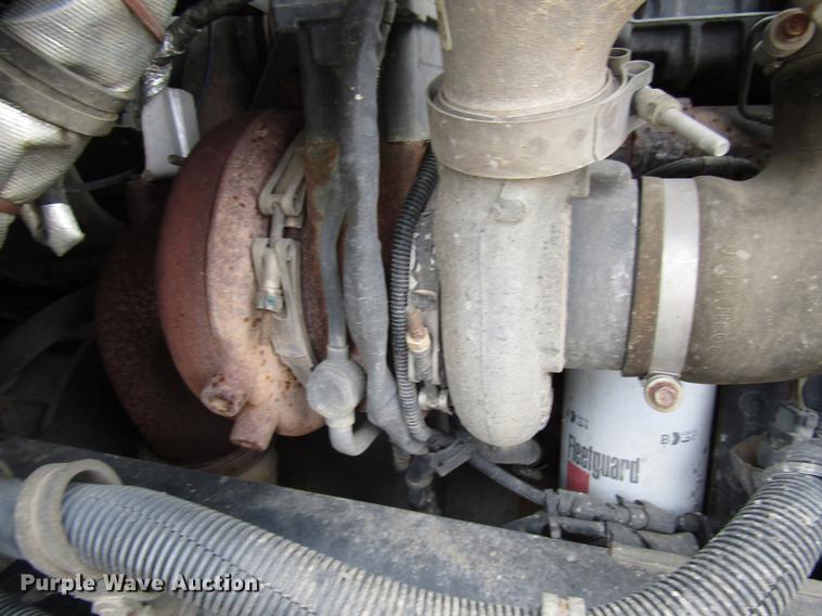 image for item G1639 2013 Kenworth T370 box truck