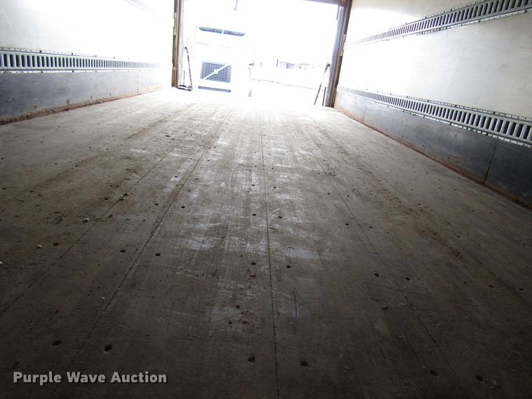 image for item G1639 2013 Kenworth T370 box truck