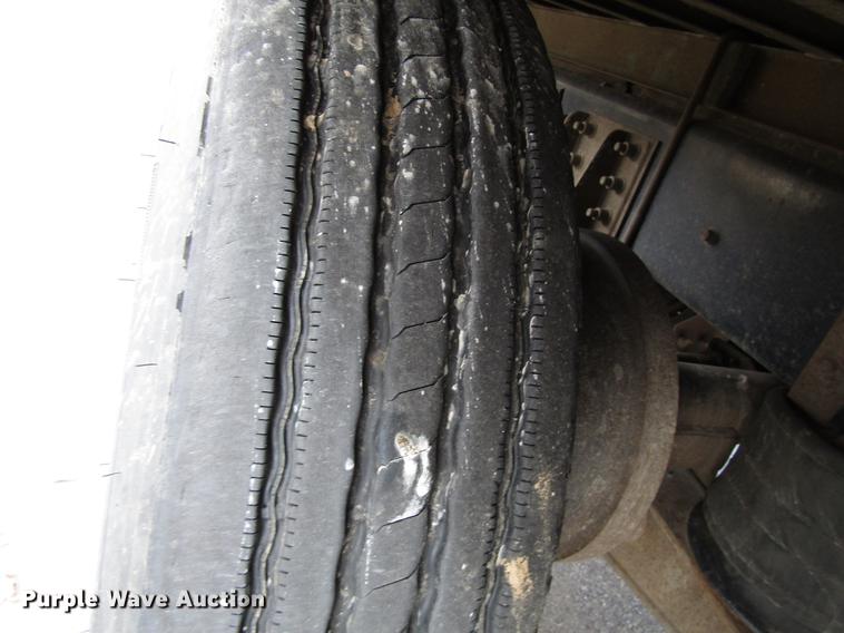 image for item G1639 2013 Kenworth T370 box truck