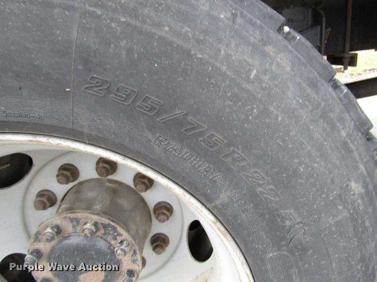 image for item G1639 2013 Kenworth T370 box truck