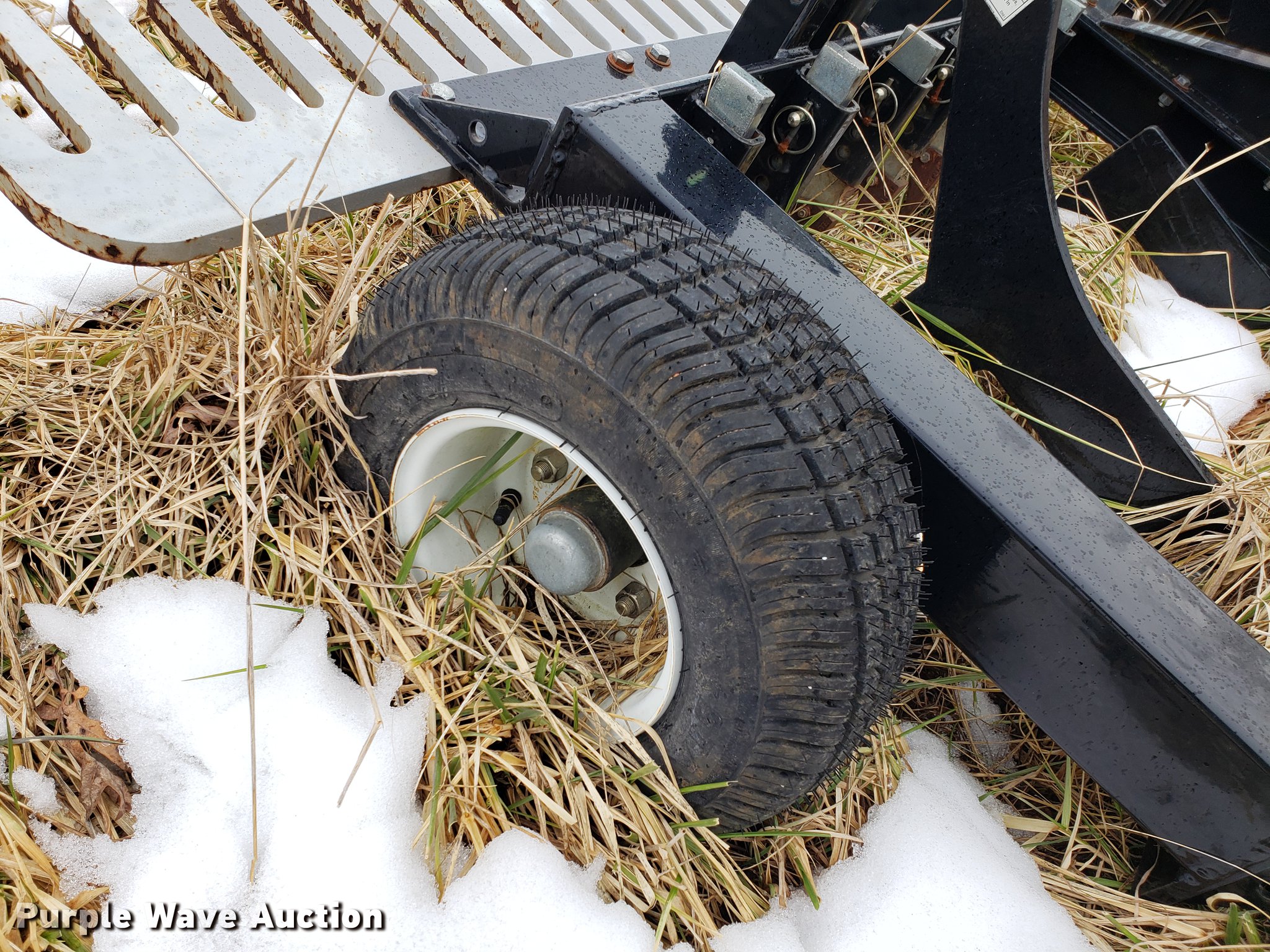 TR3 3-in-1 rake in Stover, MO | Item AV9279 sold | Purple Wave