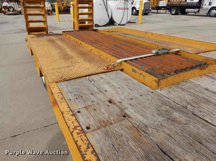 image for item DC8728 1999 Belshe 1FB-30 equipment trailer with mud mixer