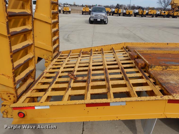 image for item DC8728 1999 Belshe 1FB-30 equipment trailer with mud mixer