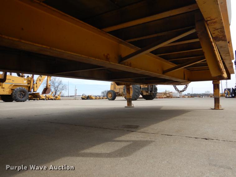 image for item DC8728 1999 Belshe 1FB-30 equipment trailer with mud mixer