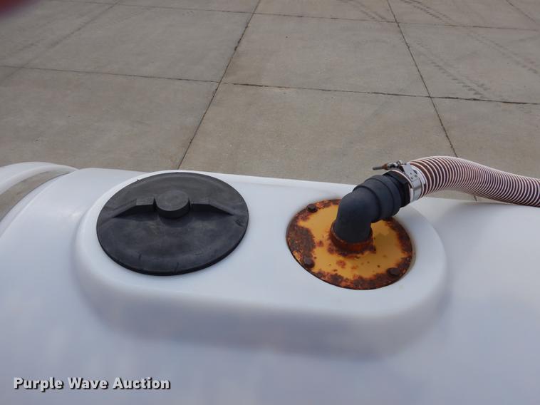 image for item DC8728 1999 Belshe 1FB-30 equipment trailer with mud mixer